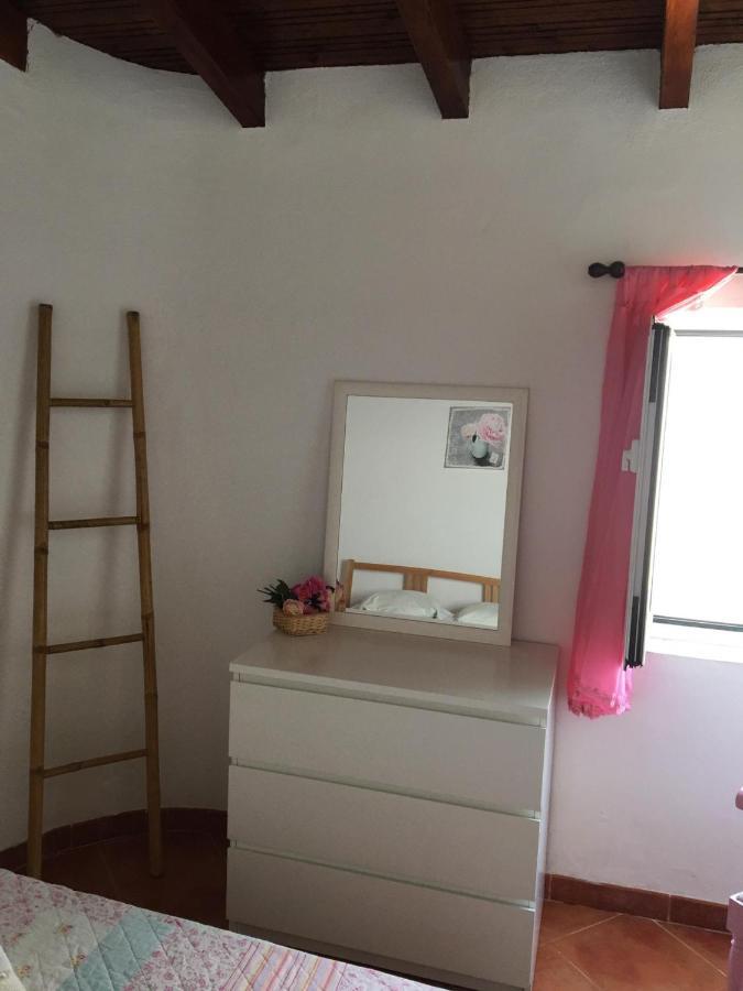 Alojamento Casa Rosa Villa วีลา ดู บิสโป ภายนอก รูปภาพ