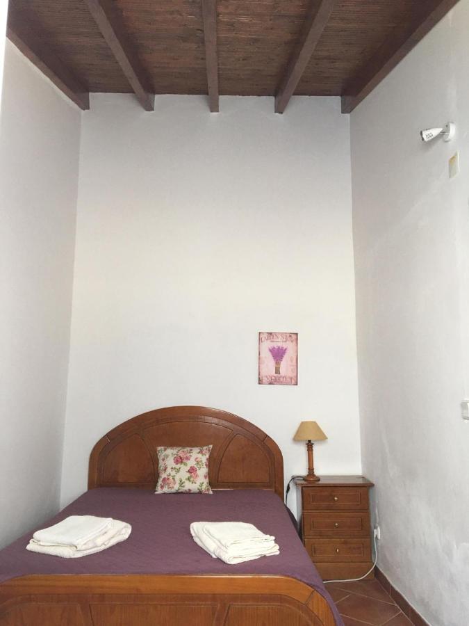 Alojamento Casa Rosa Villa วีลา ดู บิสโป ภายนอก รูปภาพ